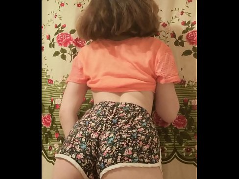 ❤️ מותק צעיר סקסי פושט את המכנסיים הקצרים במצלמה ️❌ פורנו בפורנו iw.flvporn.ru ❌️