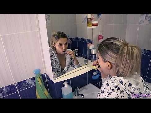 ❤️ פריצה עם צעירים בפיג'מה מסתיימים אוראלי בהצטיינות בתחת - לי שחור ️❌ פורנו בפורנו iw.flvporn.ru ❌️